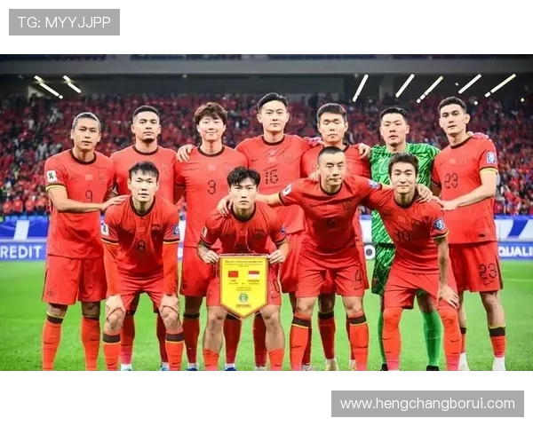 中国足球队成功晋级亚洲杯四强 展现强大实力与团队合作精神 中国足球队成功晋级亚洲杯四强 展现强大实力与团队合作精神