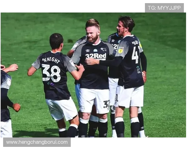 朴茨茅斯足球俱乐部宣布新赛季阵容调整并引入两名重要新援