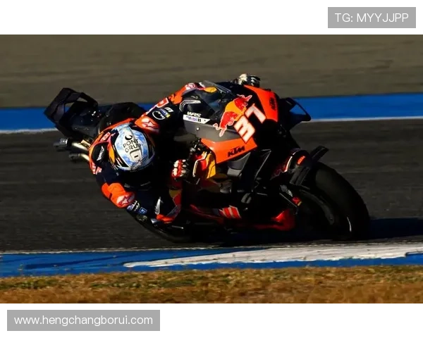 MotoGP赛季精彩回顾 新星崛起与老将对决激烈上演