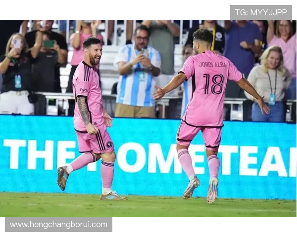 梅西加盟迈阿密国际后首次亮相大获全胜 展现无与伦比球技 梅西加盟迈阿密国际后首次亮相大获全胜 展现无与伦比球技