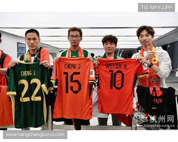 国足备战世预赛关键战 新帅调阵容力求突破低谷球迷期待表现回暖