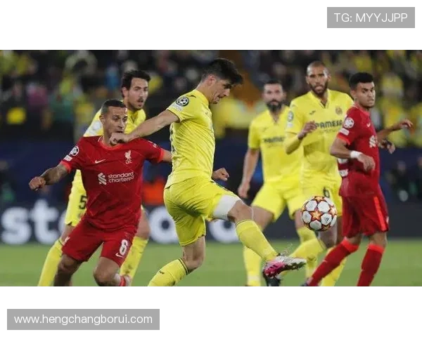 比利亚雷亚尔新赛季引援布局明确力争联赛与欧战双线突破提升阵容深度