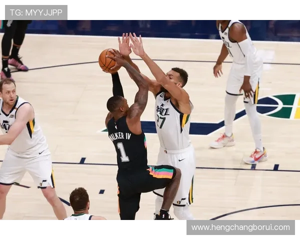 爵士核心回归状态爆棚带动球队连胜步伐加快季后赛前景再度升温